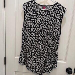Vince Camuto Black and White Patterned Blouse